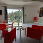 Residence Le Mas Apartmán Le Lavandou