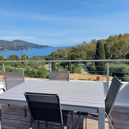 Residence Le Mas * Le Lavandou